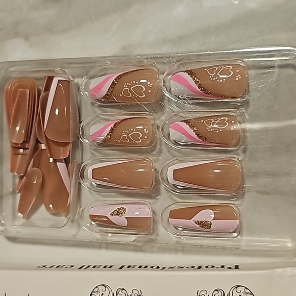 Pink Heart Sticker Nails - Picture 2 of 3